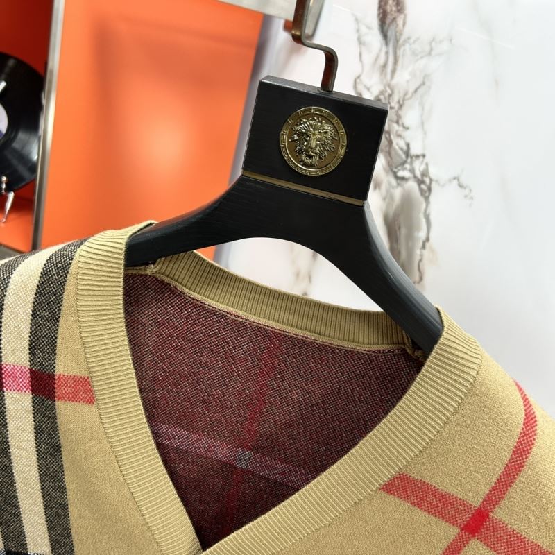 Burberry Sweaters